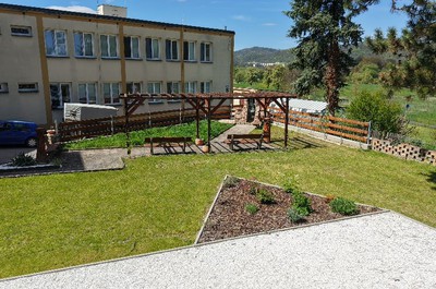 Nová pergola v zahradě