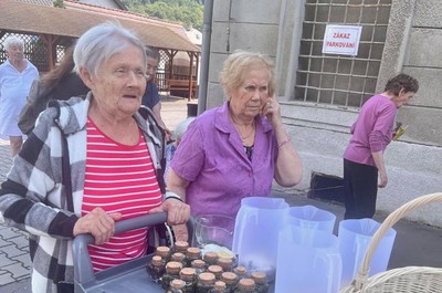 Sběr levandule a výroba limonády a olejíčků 2. 7. 2026